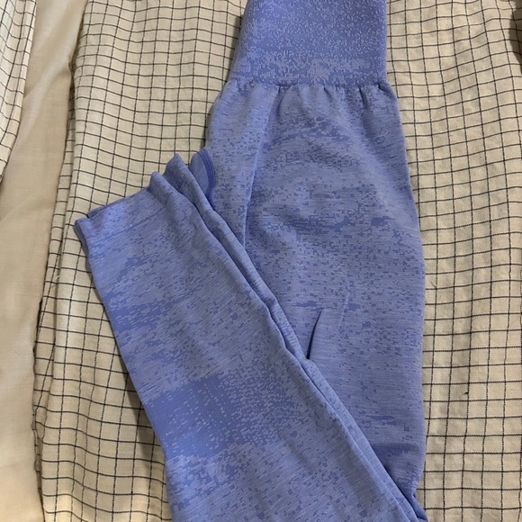 NVGTN Periwinkle Digital Seamless Leggings - Picture 4 of 4